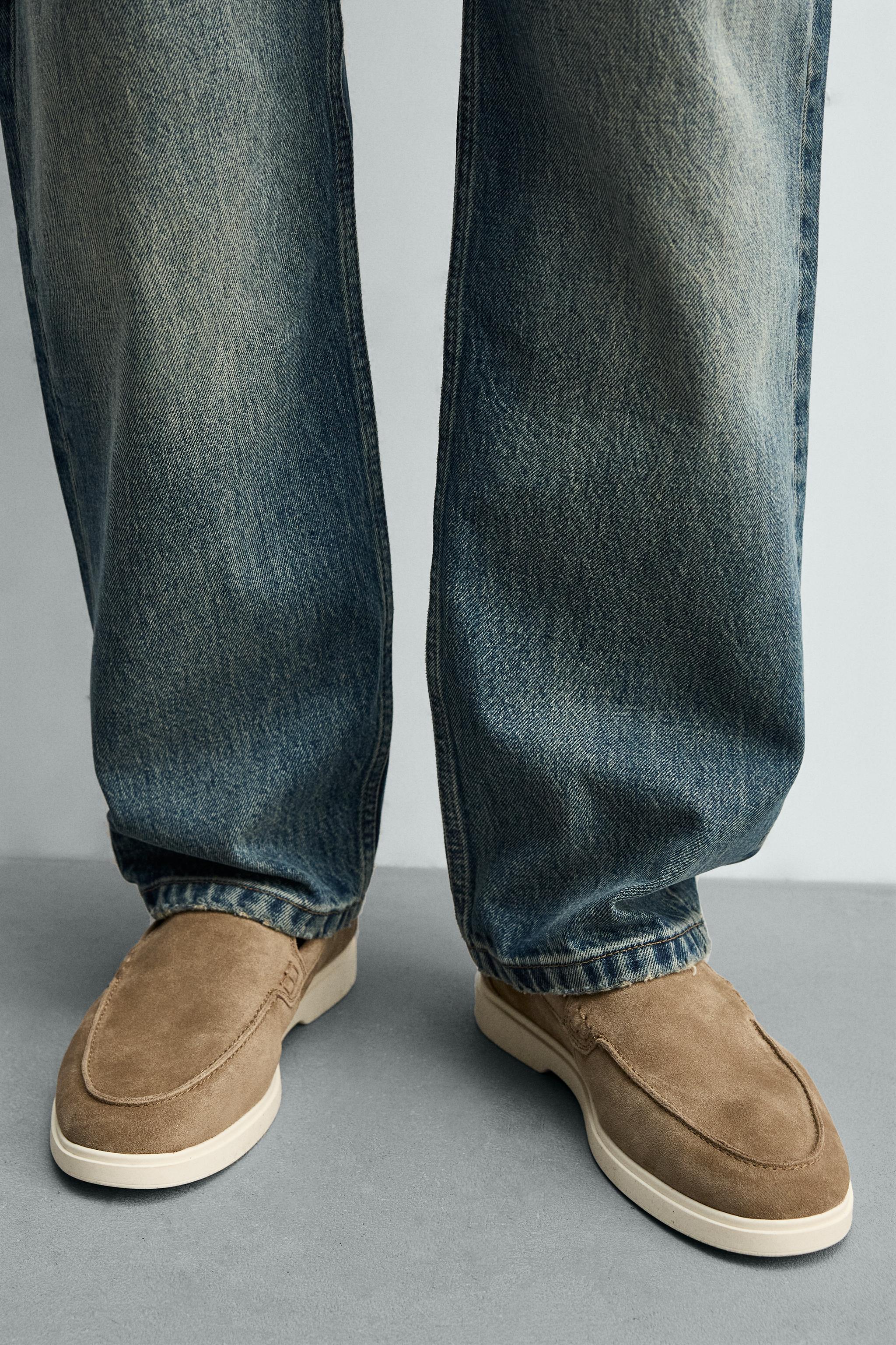 CASUAL LEATHER LOAFERS